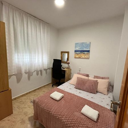 Apartamento Compartido - Solo El Dormitorio Es Privado Torrevieja Buitenkant foto