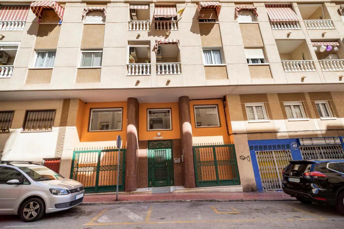 Apartamento Compartido - Solo El Dormitorio Es Privado Torrevieja Buitenkant foto