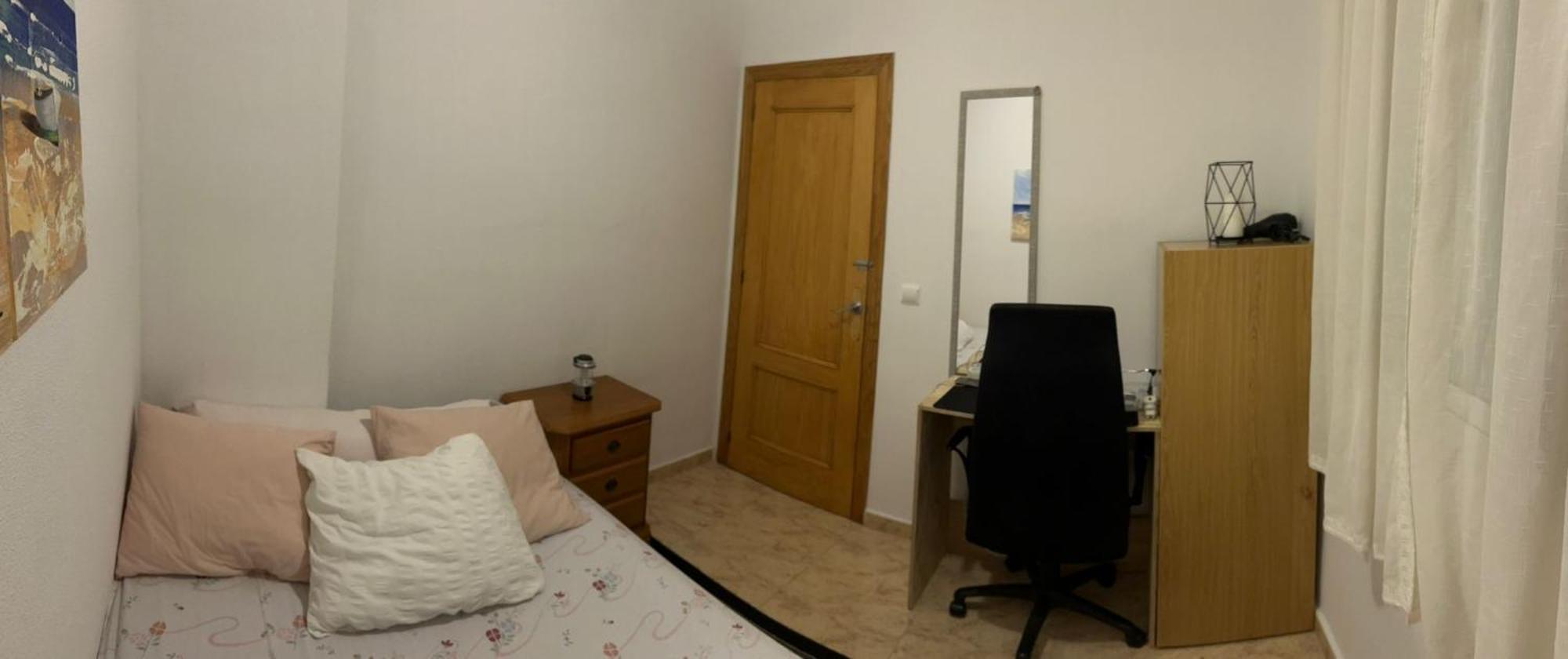 Apartamento Compartido - Solo El Dormitorio Es Privado Torrevieja Buitenkant foto